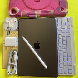 Apple IPad 7th Generation (10.2” Retina /Latest IOS 18/ 2019 model) 32GB with stylus pen, keyboard, case  & Accessories (128GB $259) 