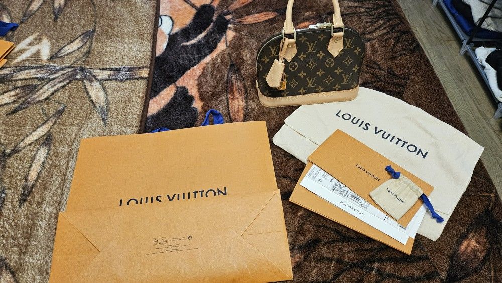 LV Alma BB Monogram