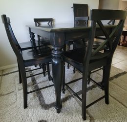 Dining Table set with leaf and 6 chairs (black antiqued)
