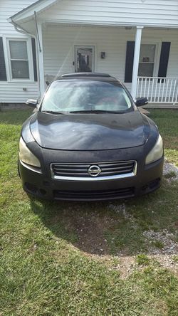 All Black 2014 Nissan Maxima s