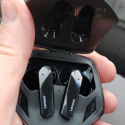 LENOVO WIRELESS EAR BUDS