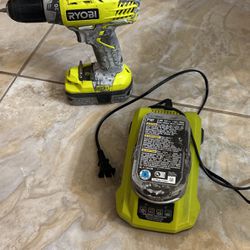 RYOBI POWER DRILL EXTRA BATTERY & BATTERY CHARGER