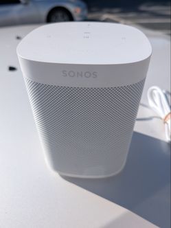 Sonos One Generation 2 Bluetooth Speaker - works excellent