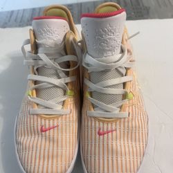 Nike LEBRON WITNESS 6 'WHITE MELON TINT