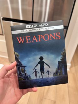 Weapons (4K Ultra HD Blu-ray Disc) - BRAND NEW SEALED