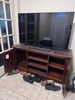Tv stand and tv bundle