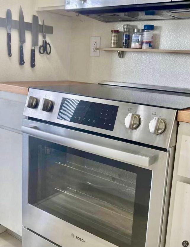 🔥NEW BOSCH 30” slide in stove❗️❗️