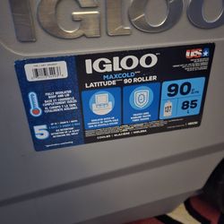 Brand New Igloo Ice Chest