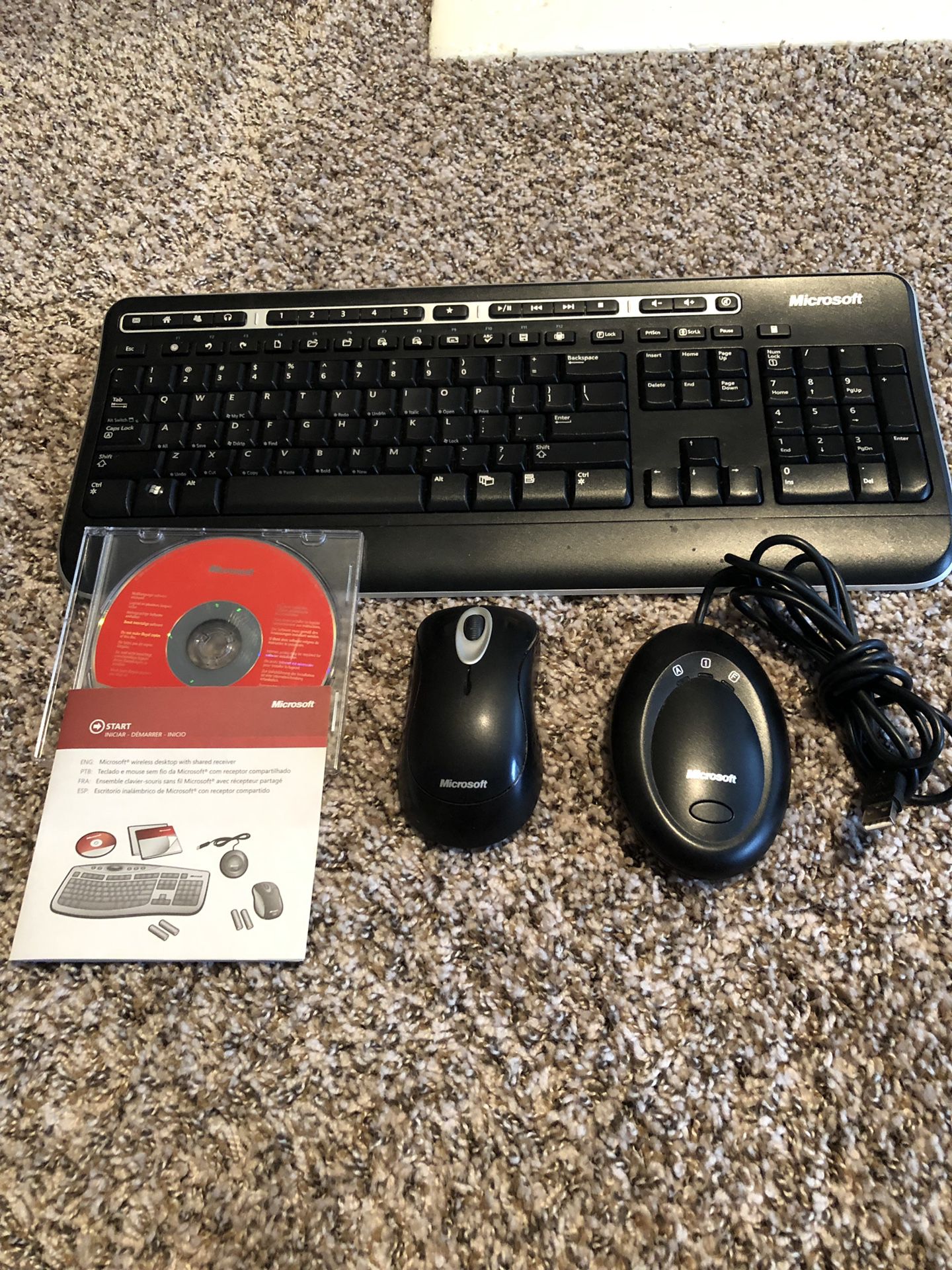 Microsoft 1000 wireless keyboard & mouse