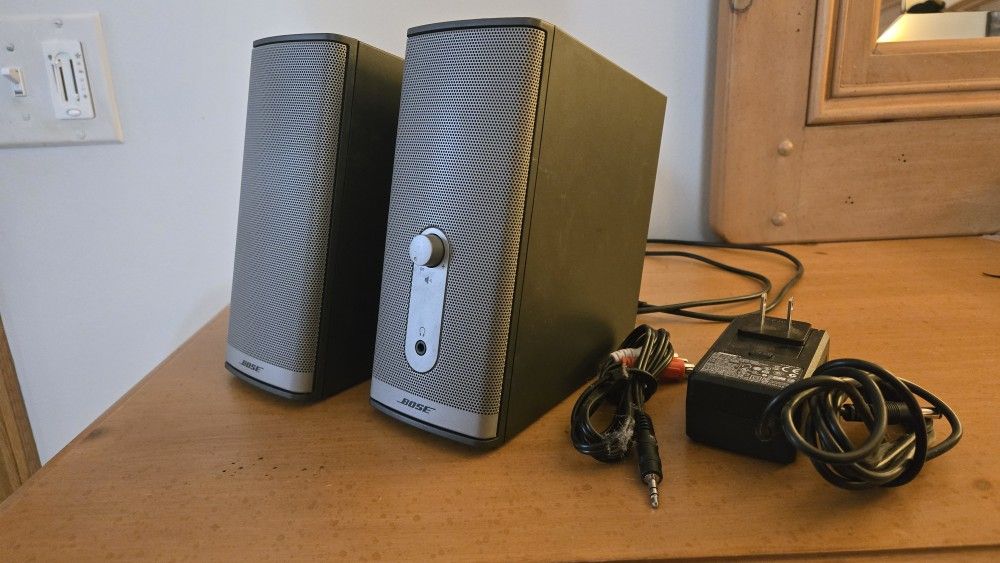 Bose Companion 2 Series II Multimedia Speakers