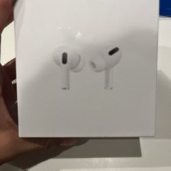AirPod pros 