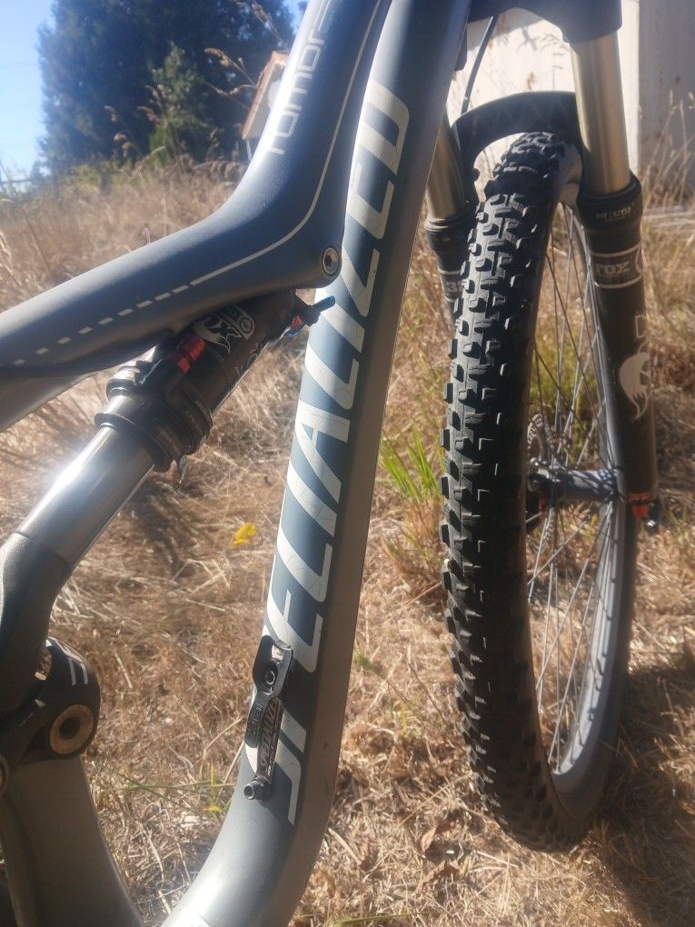 SPECIALIZED Rumor Expert With FOX Suspension