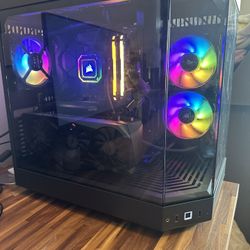 Gaming PC And Set Up