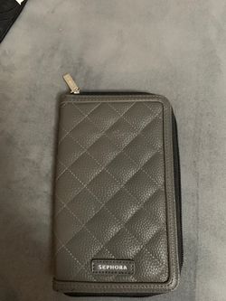 Small Sephora makeup brushes holder