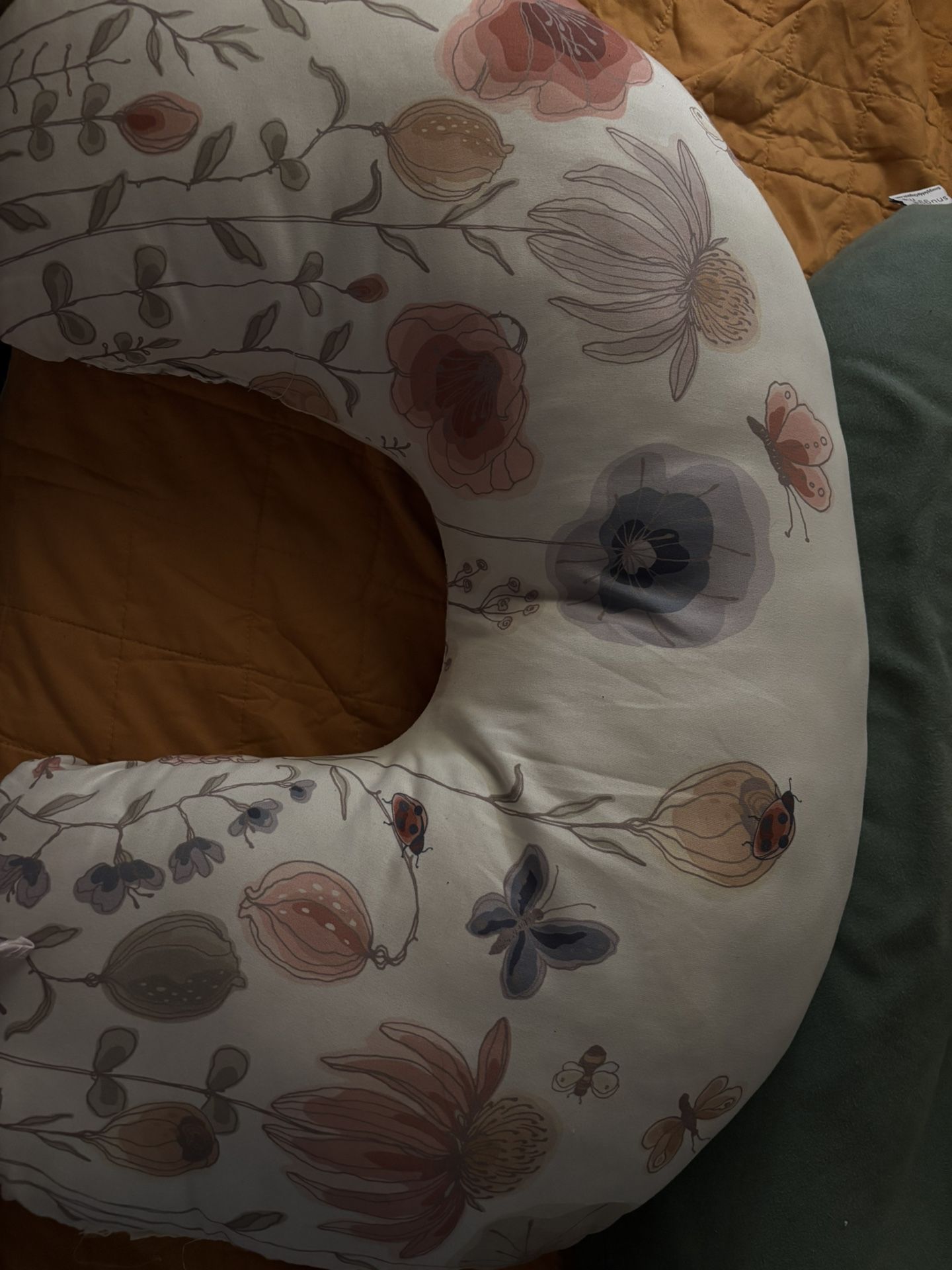 Snuggle Me Pillow & Breastfeeding Nursing Pillow