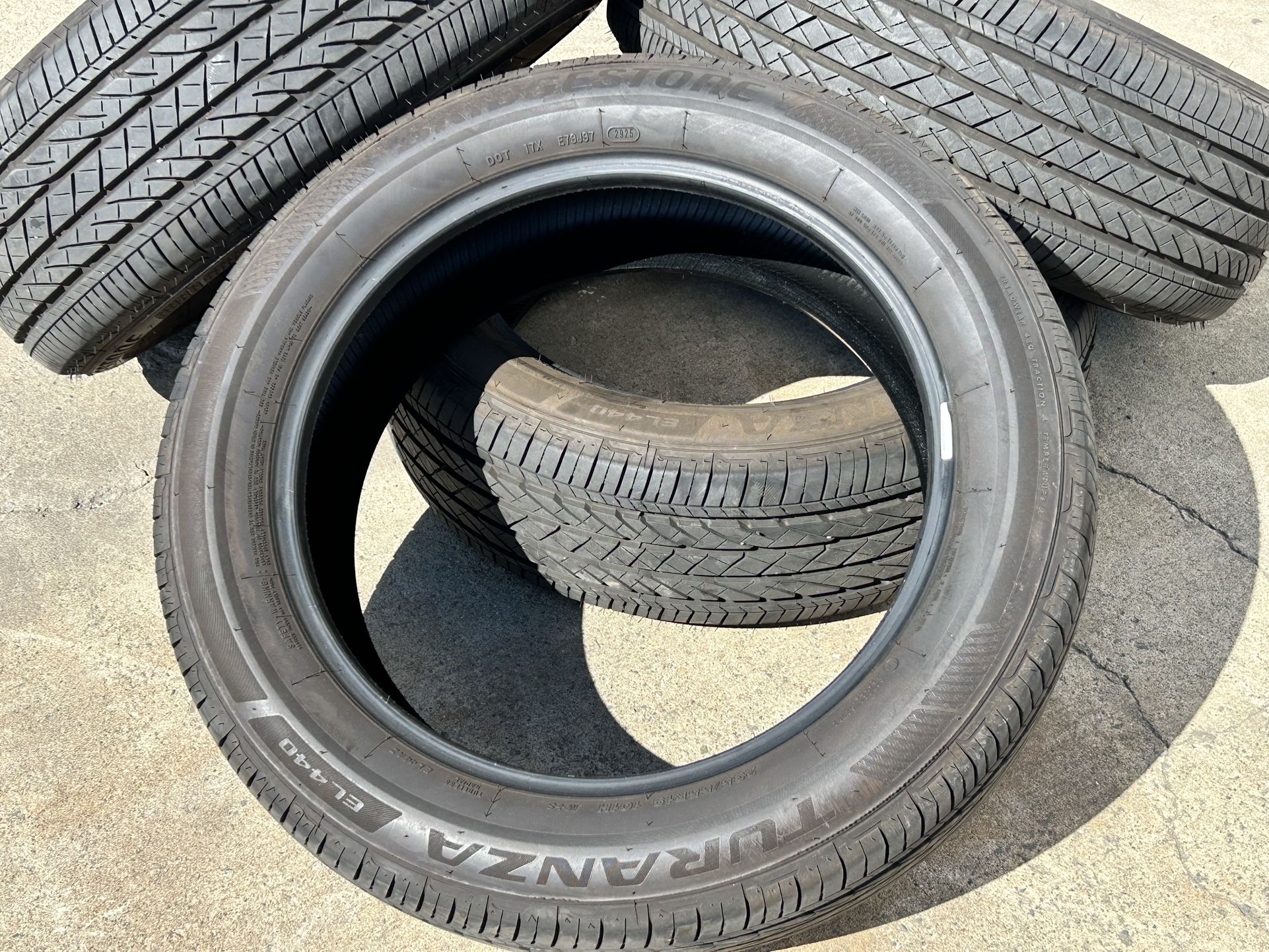 4x NEW Bridgestone All Season 235/55/19 Fits RAV4 Highlander Mercedes 235/55r19 97%