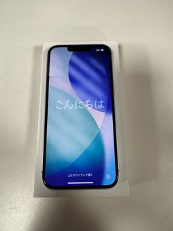 iPhone 16e | 128GB | Locked to Cricket | Perfect Condition, barely used | Screen Protector installed