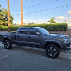 2017 Toyota Tacoma