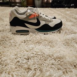 Nike Air Max Correlate White Black Green Women's Size 10.5
