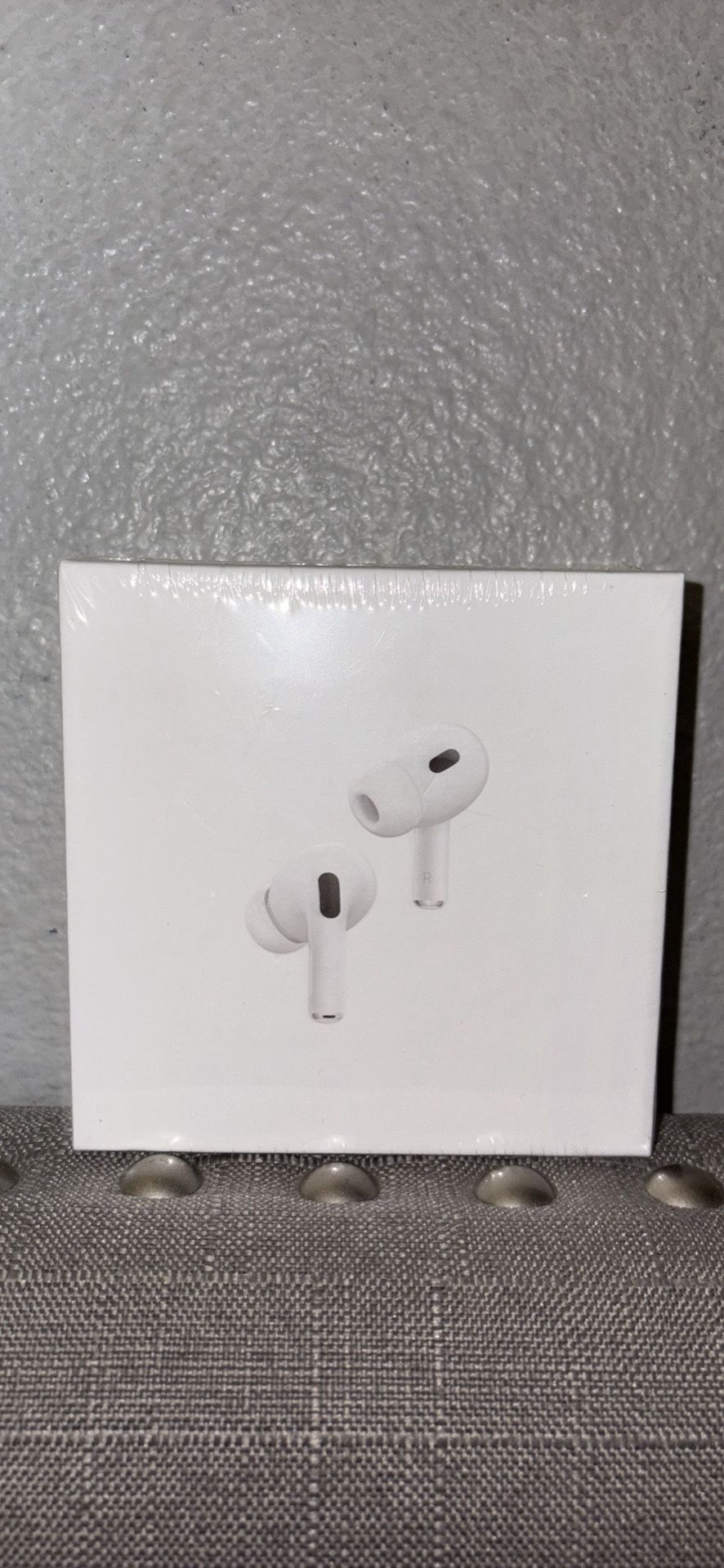 AirPods