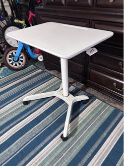 Adjustable Table