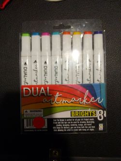 Dual sided marker pack