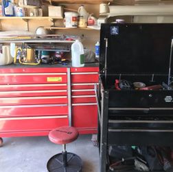 Tool Boxes With Mechanic Tools