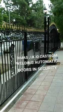 A sliding door with motor.