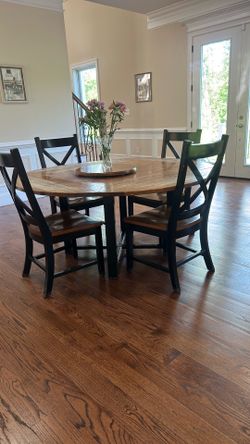 5 Piece Drop Leaf Table (1 table plus 4 chairs)