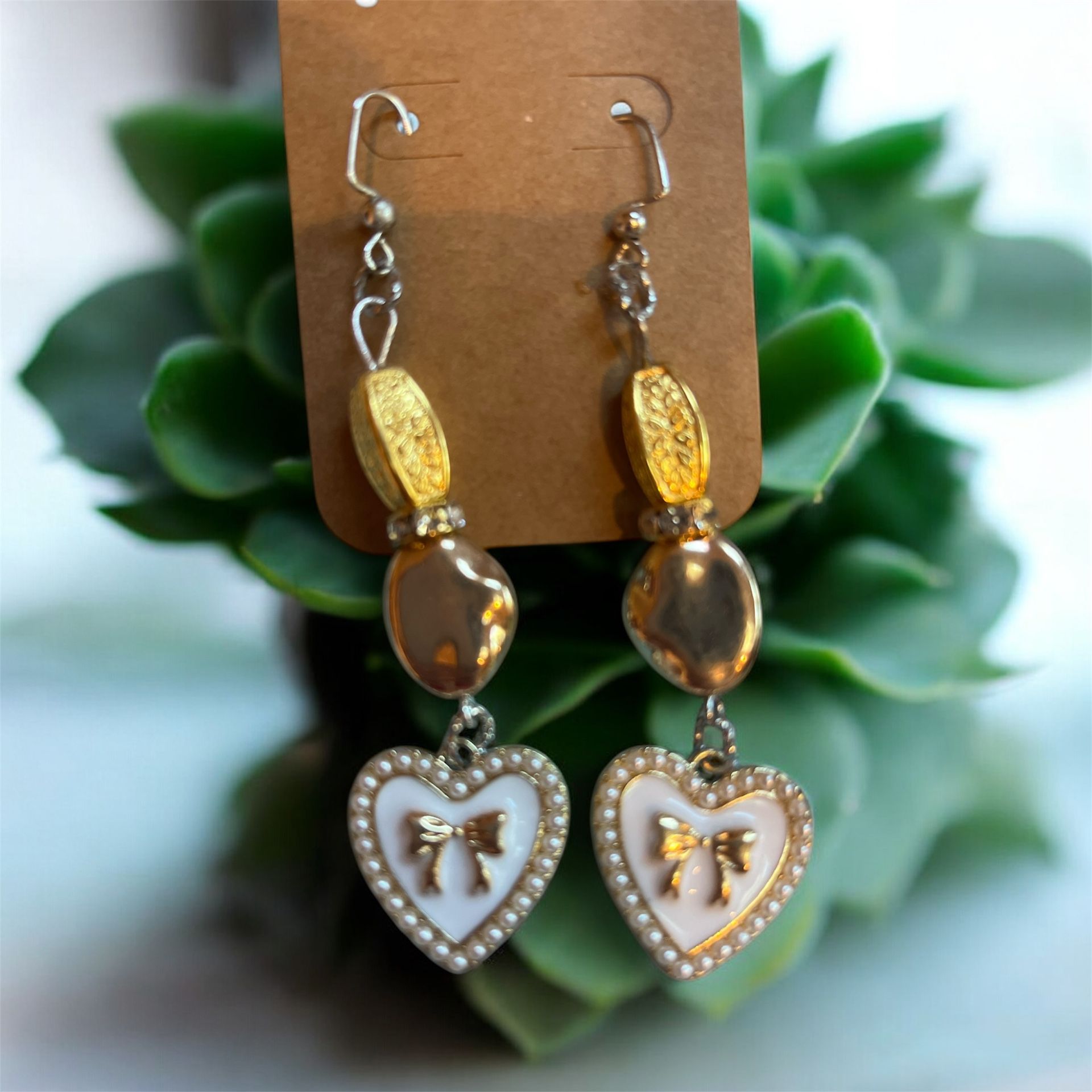 Heartbreaker’s Heirloom Earrings