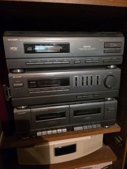 ​Vintage Sharp SG-R300CD 5-Disc Stereo System (No Speakers) - Working Excellent