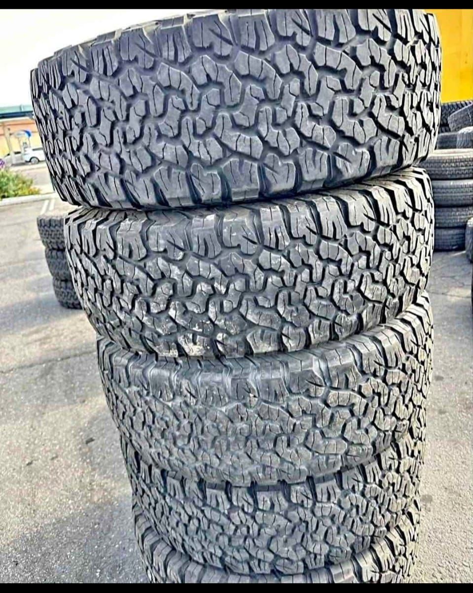 285 70 17 Bfgoodrich Ko2 Tires Con 80% De Vida Las 4🛻🛻🚘