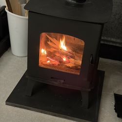 Capybara Cubic Mini Wood Stove With Pipe & Flue Kit