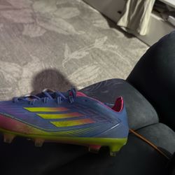 F50 Pros Size 12