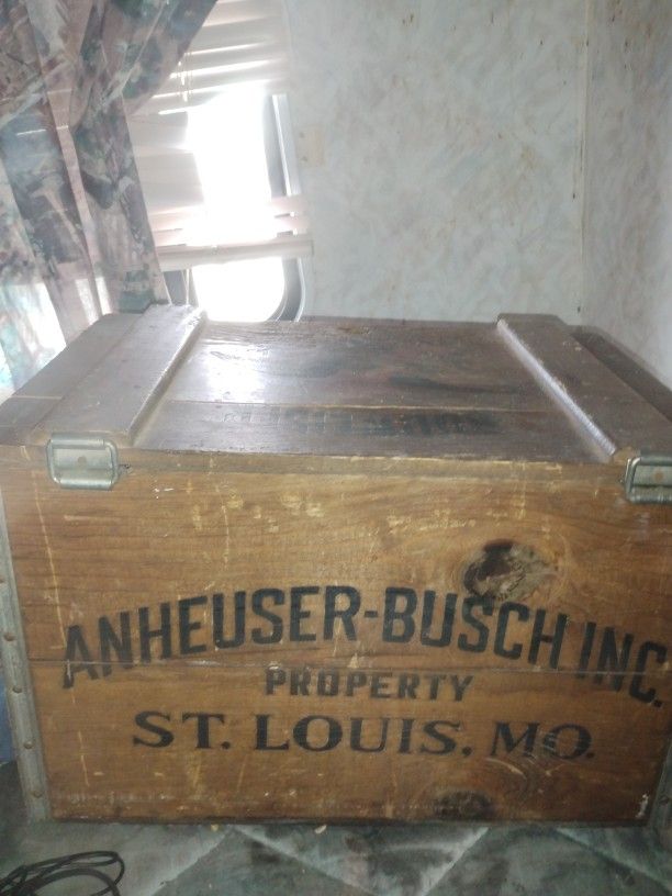 Old Beer Crate 