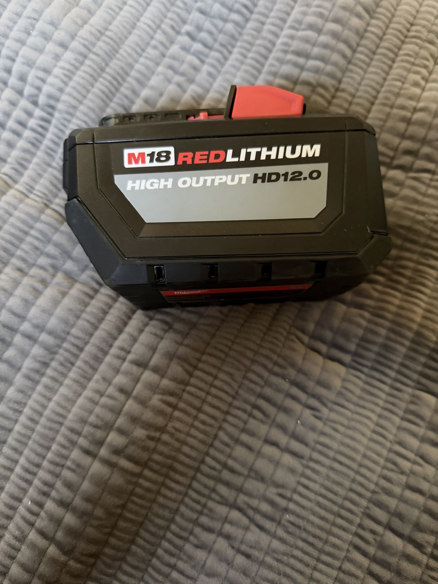 MILWAUKEE TOOL M18™ REDLITHIUM™ HIGH OUTPUT™ HD12.0 Battery Pack