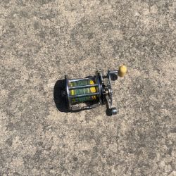 Vintage Penn Leveline No. 350 Levelwind Saltwater Conventional Fishing Reel.