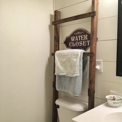 Farmhouse Towel Ladder