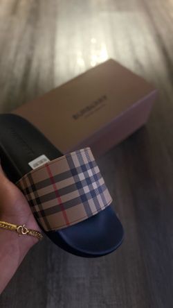 Burberry slides