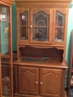 Beautiful china hutch for sale