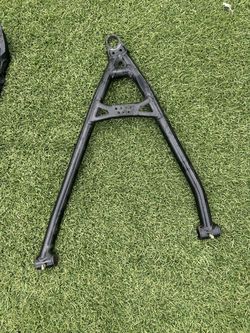 Can am x3 lower arm (passenger side)