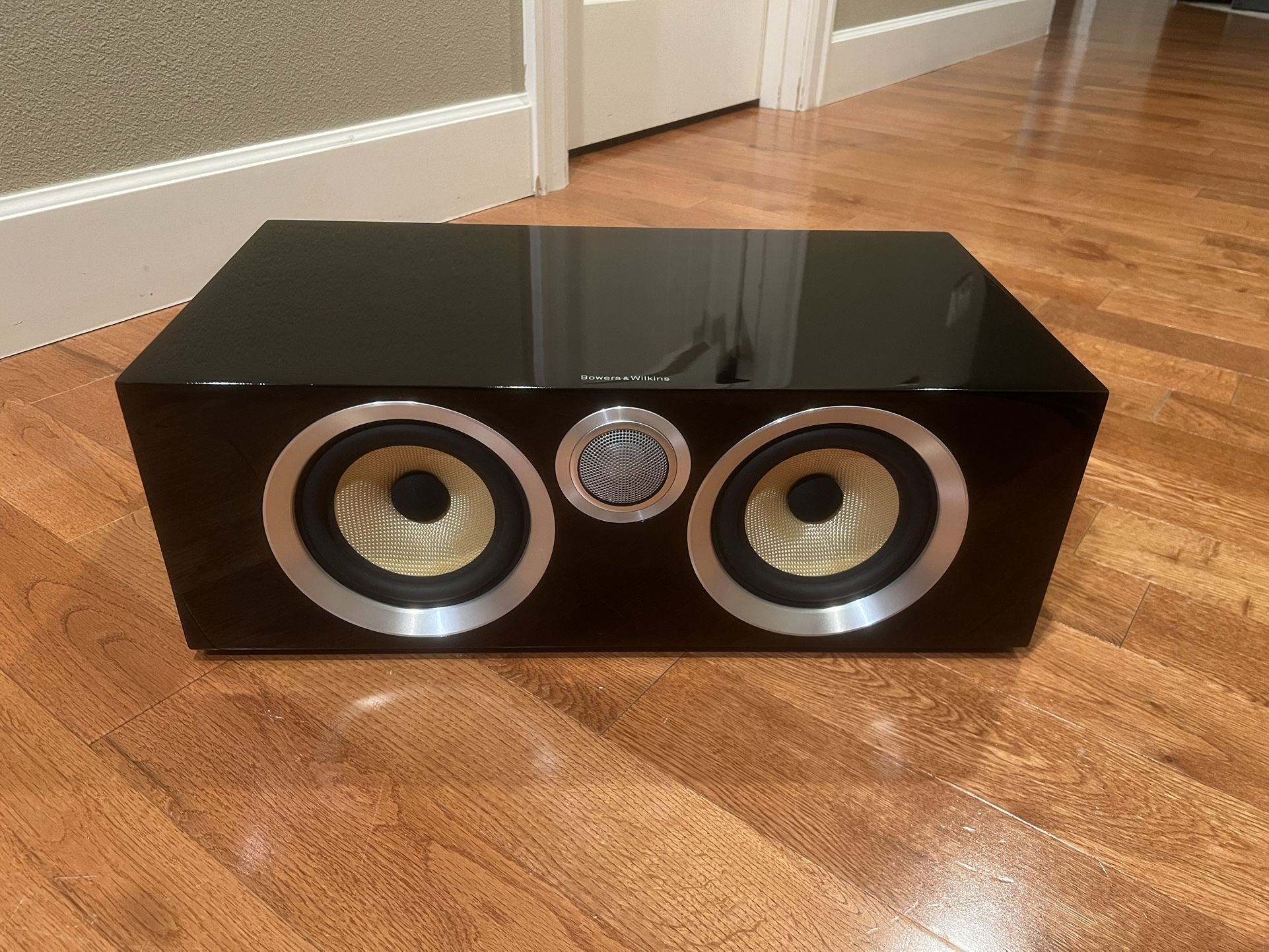 Bowers & Wilkins CM Centre S2 center channel speaker