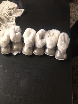 Baby booties Zara brand