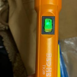 $15 Bed Head ‘Orange’ Curling Iron 