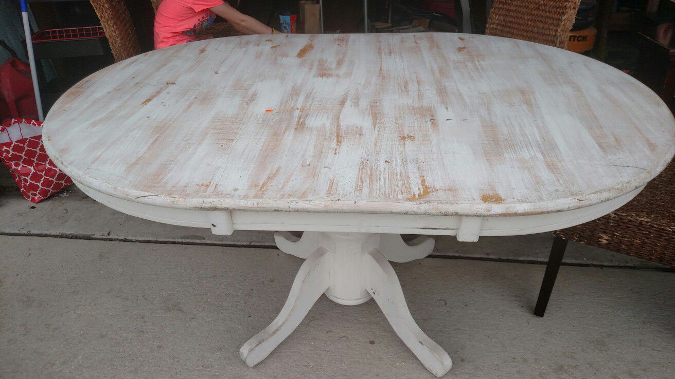 White chalk painted kitchen table