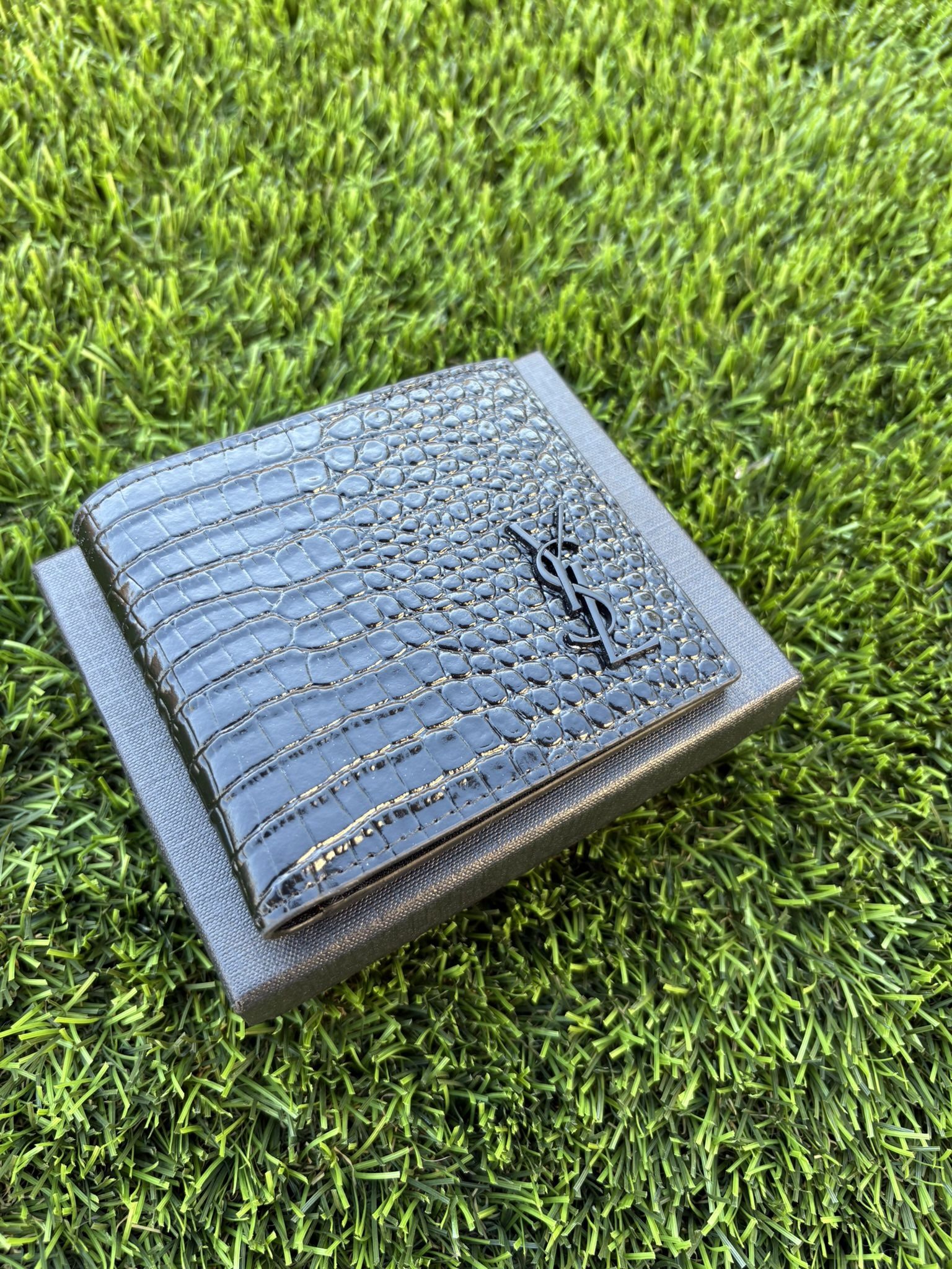 SAINT LAURENT Logo-Appliquéd Croc-Effect Leather Billfold Wallet
