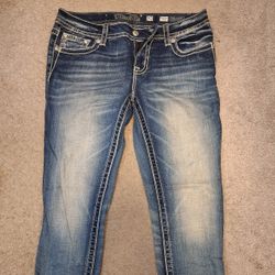 Buckle Jeans