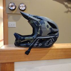 Brand New Troy Lee Designs Stage Full Face Mountain Bike Helmet Lightweight MIPS EPP EPS DH BMX MTB 