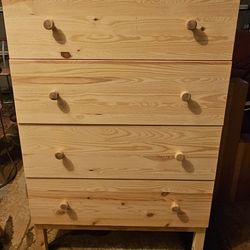 IKEA Tarva Dresser