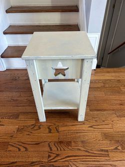 Night stand